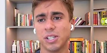 Juíza dá 5 dias para Nikolas Ferreira remover vídeo sobre “aula de c*”