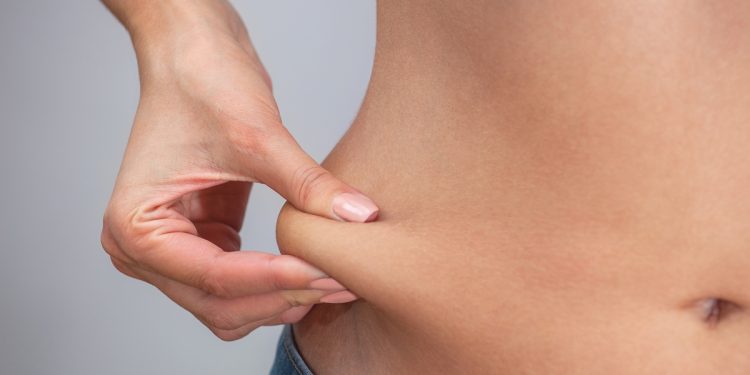 Gordura abdominal? Nutricionista revela 6 técnicas para secar a barriga
