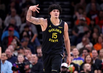 Brasiliense garante vitória de time da NBA e celebra: “Cereja do bolo”. Veja vídeo