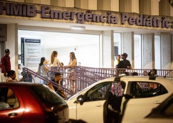 Deputado do DF sugere utilizar emendas para contratação de enfermeiros