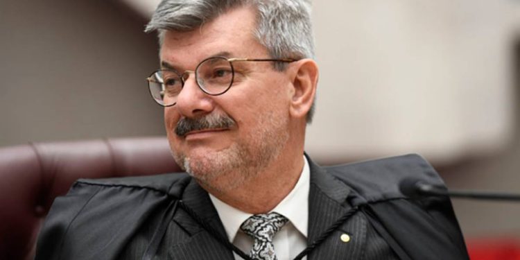 Denúncia de assédio sexual contra ministro Buzzi tramita em sigilo no CNJ
