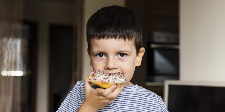 Unicef alerta sobre impactos dos ultraprocessados na saúde infantil