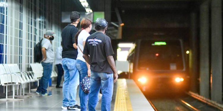 Metrô-DF é condenado a indenizar cadeirante por elevador quebrado