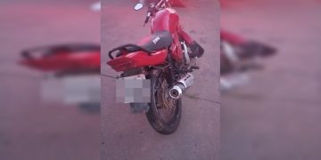 Moto sem licenciamento há 18 anos é flagrada com R$ 297 mil em multas