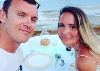 Mulher fica sem andar após confundir sintomas de meningite com gripe