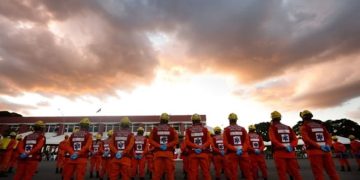 DF: 1º dia de Carnaval mobilizou 263 bombeiros e teve 37 atendimentos