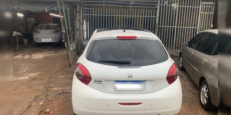 Carro de cliente de lanterneiro picareta viajou até o Sul sem que dono soubesse
