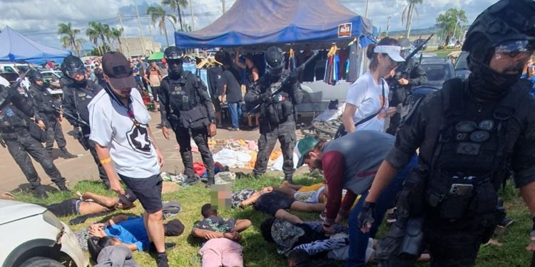 “Maconha de 5, pó de 10”: feira da droga lembra caso emblemático no RJ. Veja vídeo