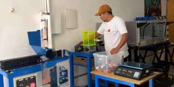 Projeto social abre vaga para curso de reciclagem de tampinhas