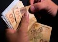 Abono Salarial: 460 mil trabalhadores do DF têm direito ao benefício
