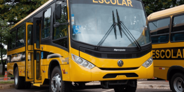 MPGO dá 48 horas para Alto Paraíso regularizar transporte escolar