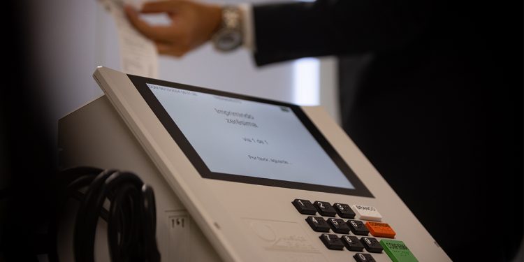 Eleições 2026: TRE muda locais de votação em zonas eleitorais do DF; confira