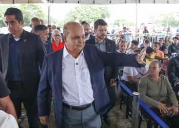 Ibaneis faz balanço da gestão antes de renunciar para disputar Senado