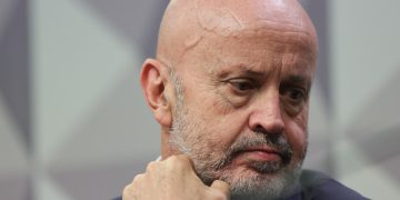 Arena BRB pede intimação de empresa do Careca do INSS na Papuda