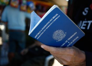 DF começa semana com 734 vagas de emprego abertas