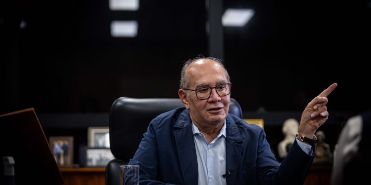 Gilmar Mendes deve votar para manter Vorcaro preso, com divergência na fundamentação