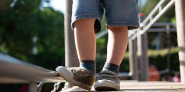 Fonoaudiólogo estuprador deixou fio de cabelo em fralda de criança autista