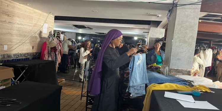 Bazar beneficente no Gilberto Salomão começa nesta terça (3/3)