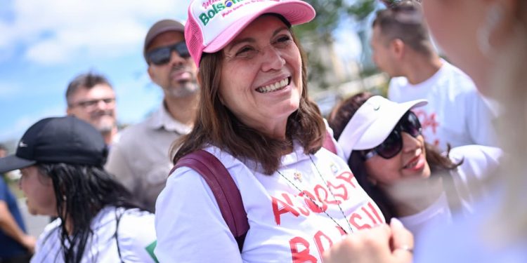 “Acorda Brasil” no DF: parlamentares bolsonaristas criticam Lula e STF. Veja vídeo