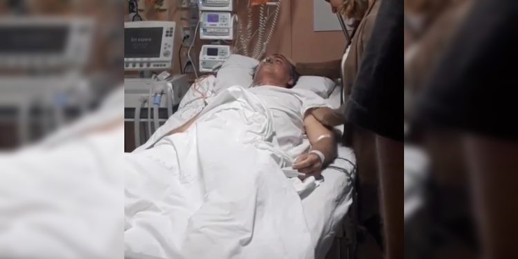 Bolsonaro no hospital: vídeo postado por deputado nesta segunda é de 2023. Veja vídeo