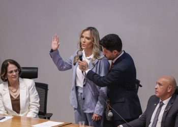 “Não participei de nenhuma decisão”, diz Celina sobre BRB e Master. Assista ao vídeo