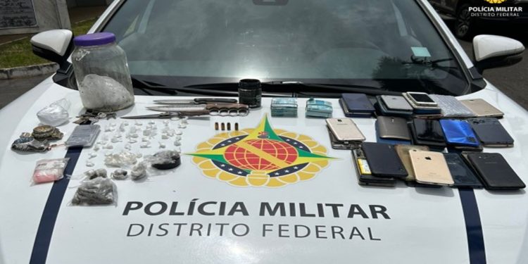 PM apreende 34 celulares em ocorrência de violência doméstica