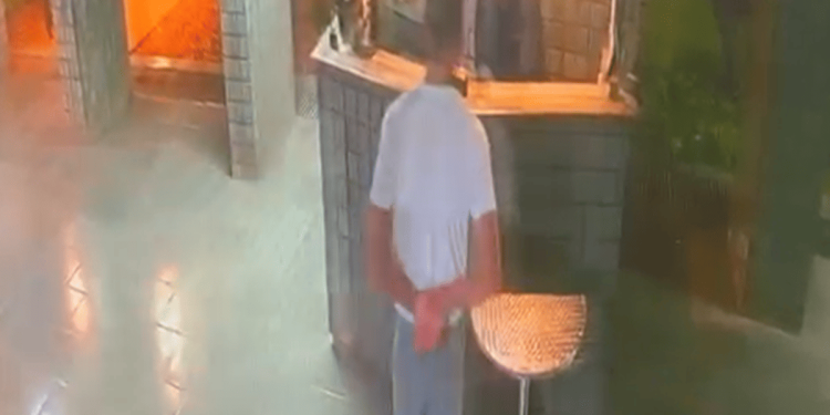 Câmeras flagraram corretor fake furtando apartamento no Sudoeste. Veja vídeo