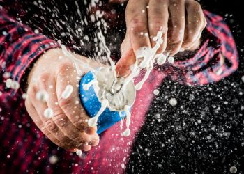 Cardiologistas alertam: energético diário pode afetar o coração