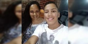 “Eternamente em mim”, diz filho de manicure assassinada pelo ex no DF