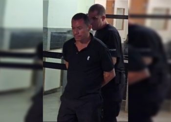 “Chorou bastante”, diz cobradora sobre adolescente abusada em ônibus. Veja vídeo