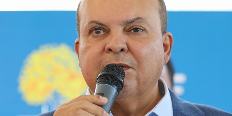 CLDF arquiva novo pedido de impeachment de Ibaneis