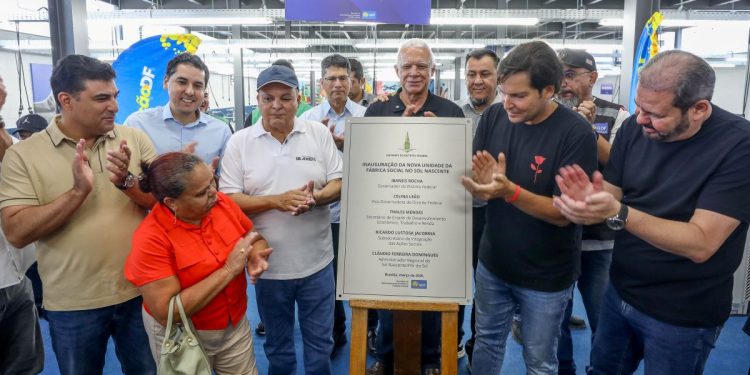 Ibaneis inaugura unidade da Fábrica Social no Sol Nascente