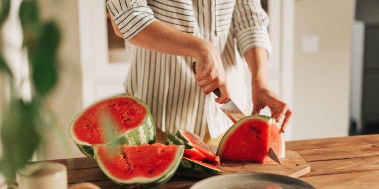 Estudo aponta que melancia pode ser aliada da saúde cardiovascular
