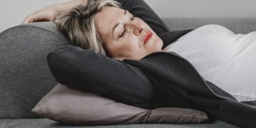 Menopausa precoce: alertas do corpo que muitas mulheres não percebem