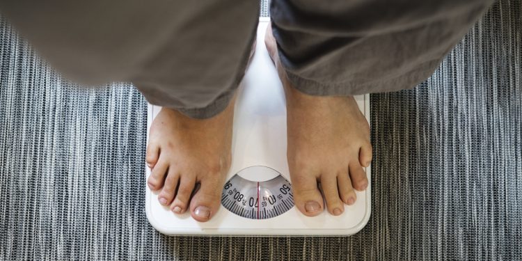 EUA aprova 1º tratamento para obesidade causada por lesão cerebral