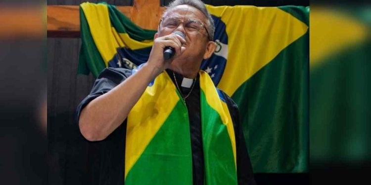 Pastor expulso por desfalcar caixa de igreja recebia R$ 49 mil de salário
