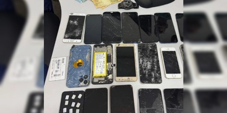 Trio é preso após pedir R$ 10 mil à vítima em golpe do novo número