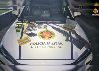 Caso de violência doméstica termina em apreensão de arsenal e munições