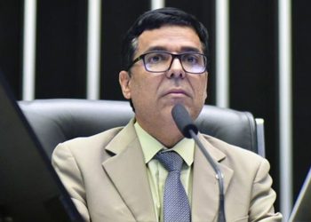 Morre, aos 58 anos, Professor Paulo Fernando, ex-deputado do DF