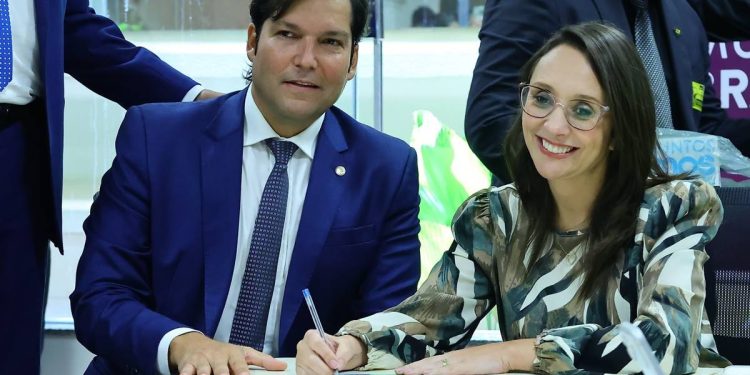 Distrital Robério Negreiros troca o PSD pelo Podemos: “Novo ciclo”