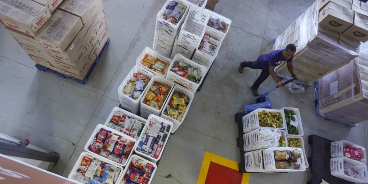 Metrópoles Endurance – Corrida arrecada mais de 2,6 toneladas de alimentos. Veja vídeo