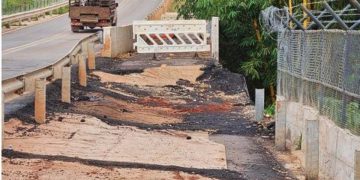 Ciclovia com asfalto de “farelo” vira alvo do TCDF. Veja fotos