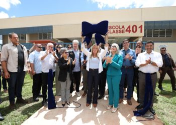Celina Leão inaugura escola classe no Itapoã Parque