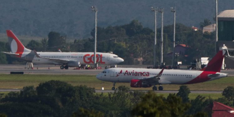 Nevoeiro intenso impactou diretamente 39 voos em Brasília na manhã desta 6ª