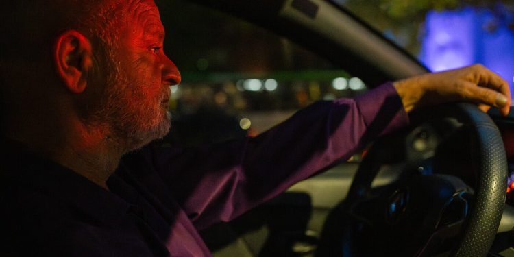 Uber Conta, operada pela Digio, retém até 100% de corridas de motoristas endividados