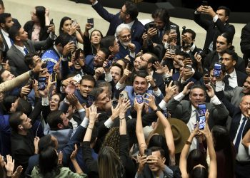 Lula sofre derrotas e filósofo Vladimir Safatle alerta: “Congresso declarou guerra”