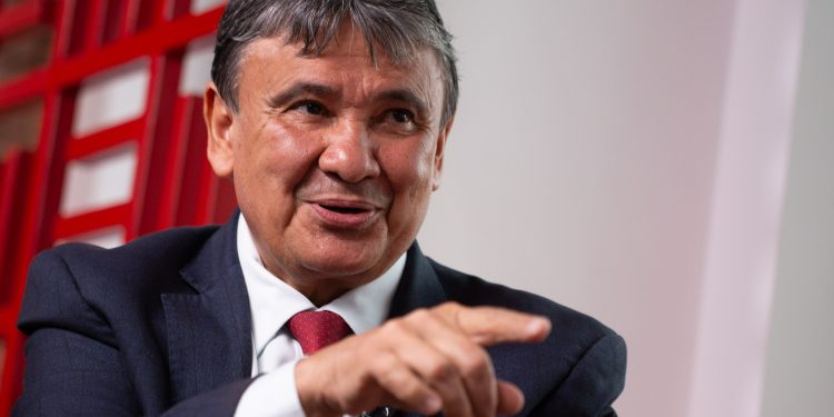 Wellington Dias volta ao Senado nesta terça para apoiar Messias ao STF