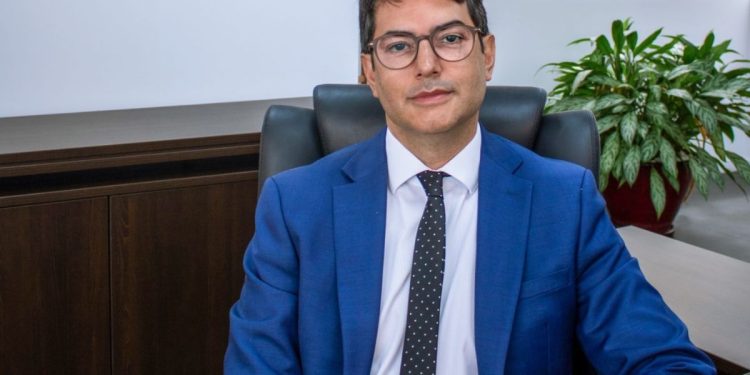 Daniel deixará Economia do DF. No lugar, entra Valdivino