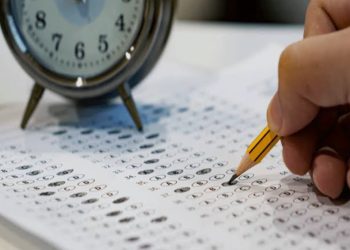 Prorrogada validade do concurso para auditor de controle interno do DF