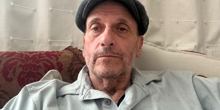 Com refluxo persistente, homem descobre câncer de pâncreas avançado